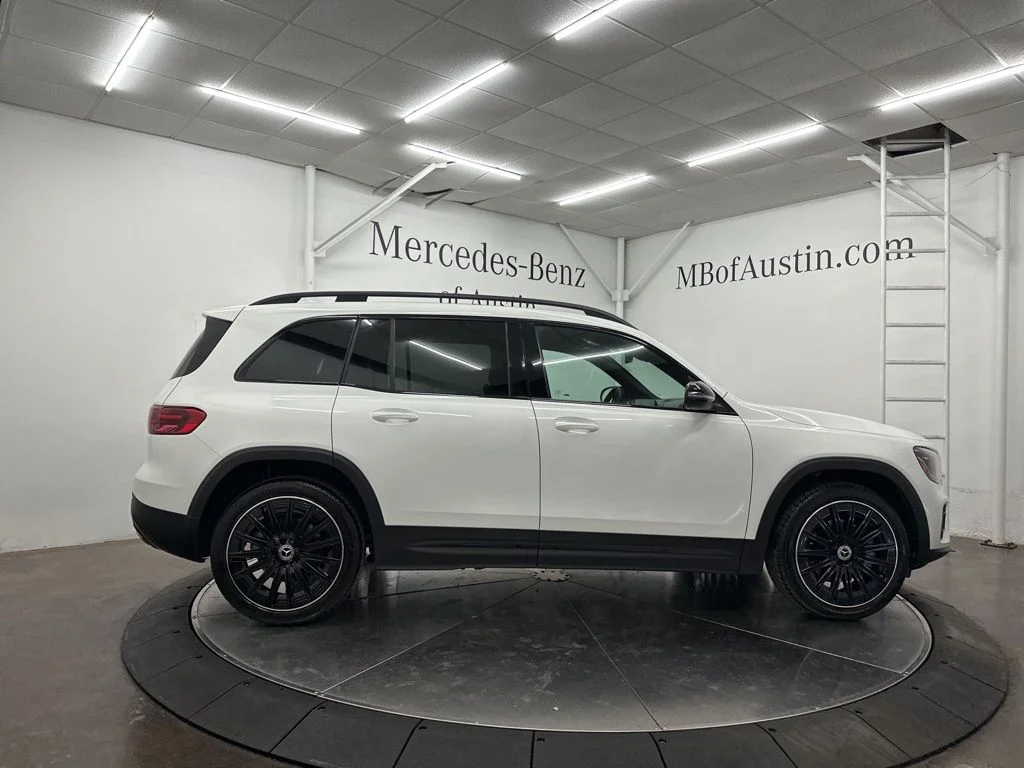 Used 2026 White Mercedes-Benz GLB 250 image 8