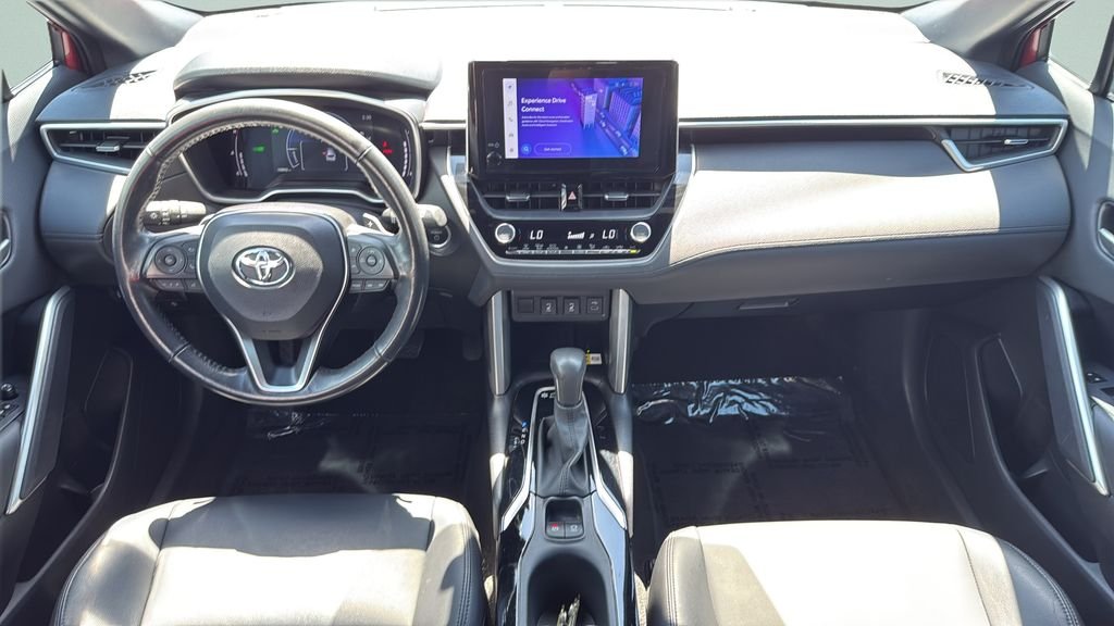 2023 Toyota Corolla Cross XSE - Photo 11