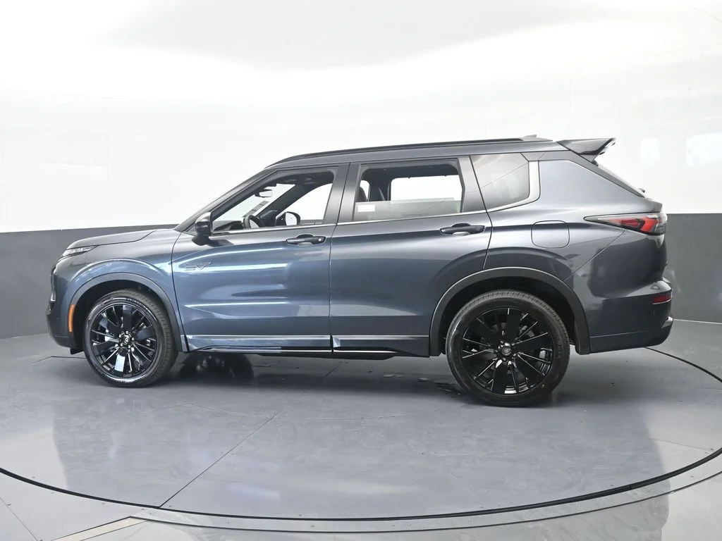 New 2026 Graphite Gray Mitsubishi BLACK EDITION S-AWC image 3