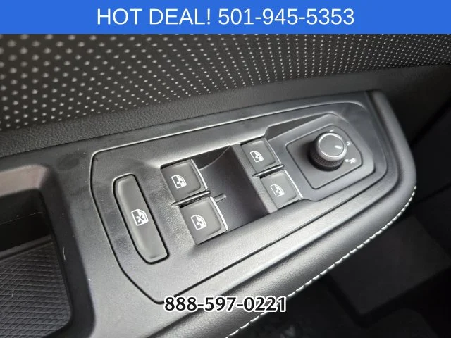 Used 2026 Black Volkswagen SE w/Technology image 31