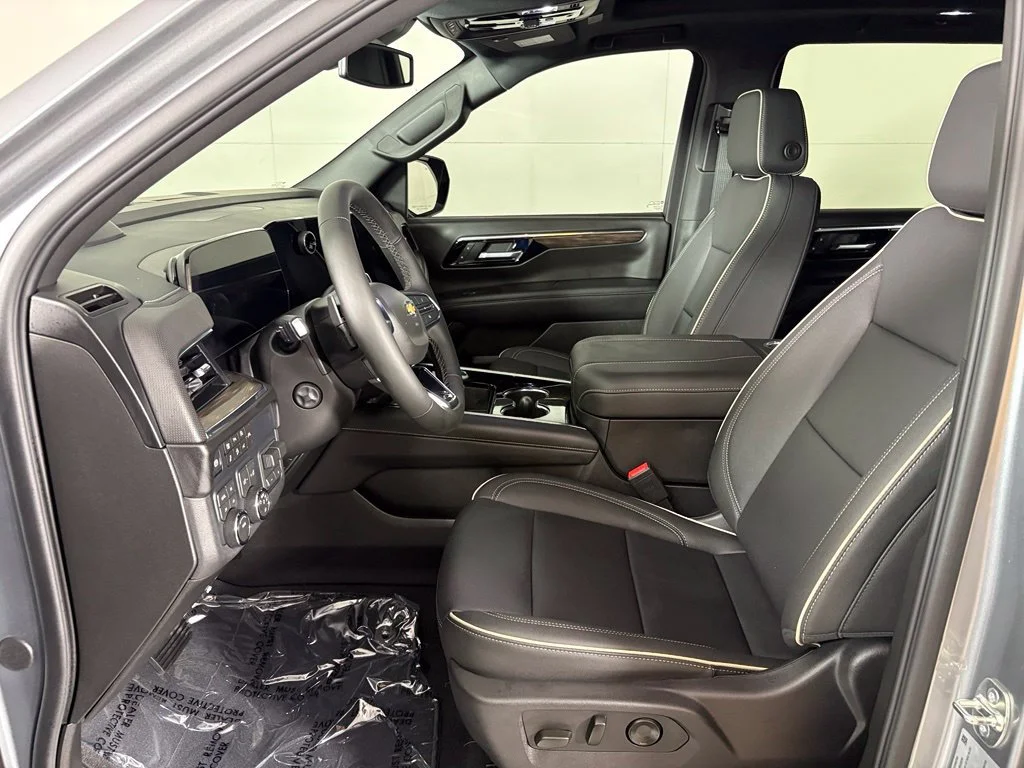 2027 Chevrolet Tahoe Premier - Photo 20