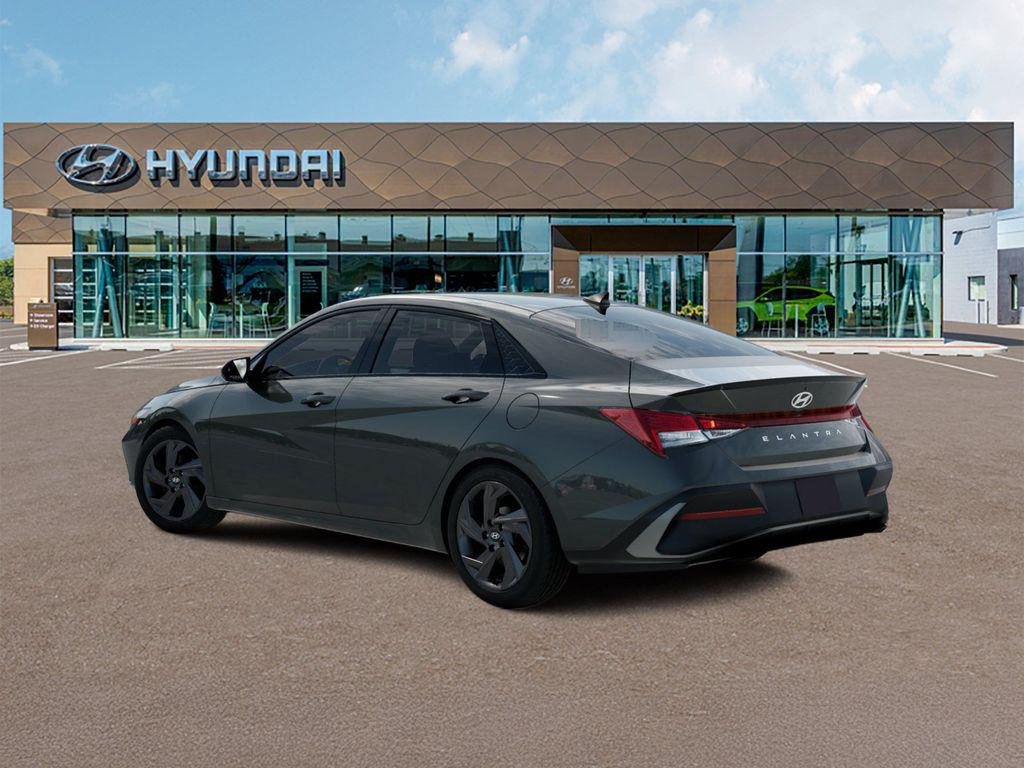 New 2026 Gray Hyundai SEL Sport Plus image 4