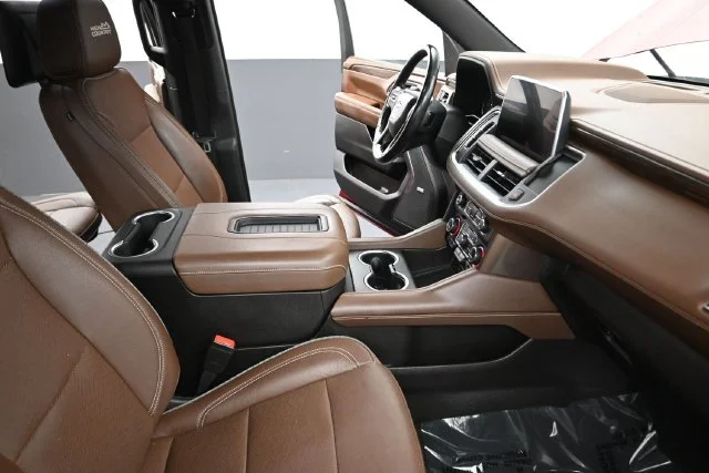 Used 2021 Red Chevrolet High Country image 19
