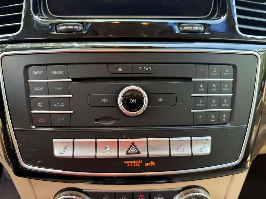 Used 2018  Mercedes-Benz GLE 350 image 24