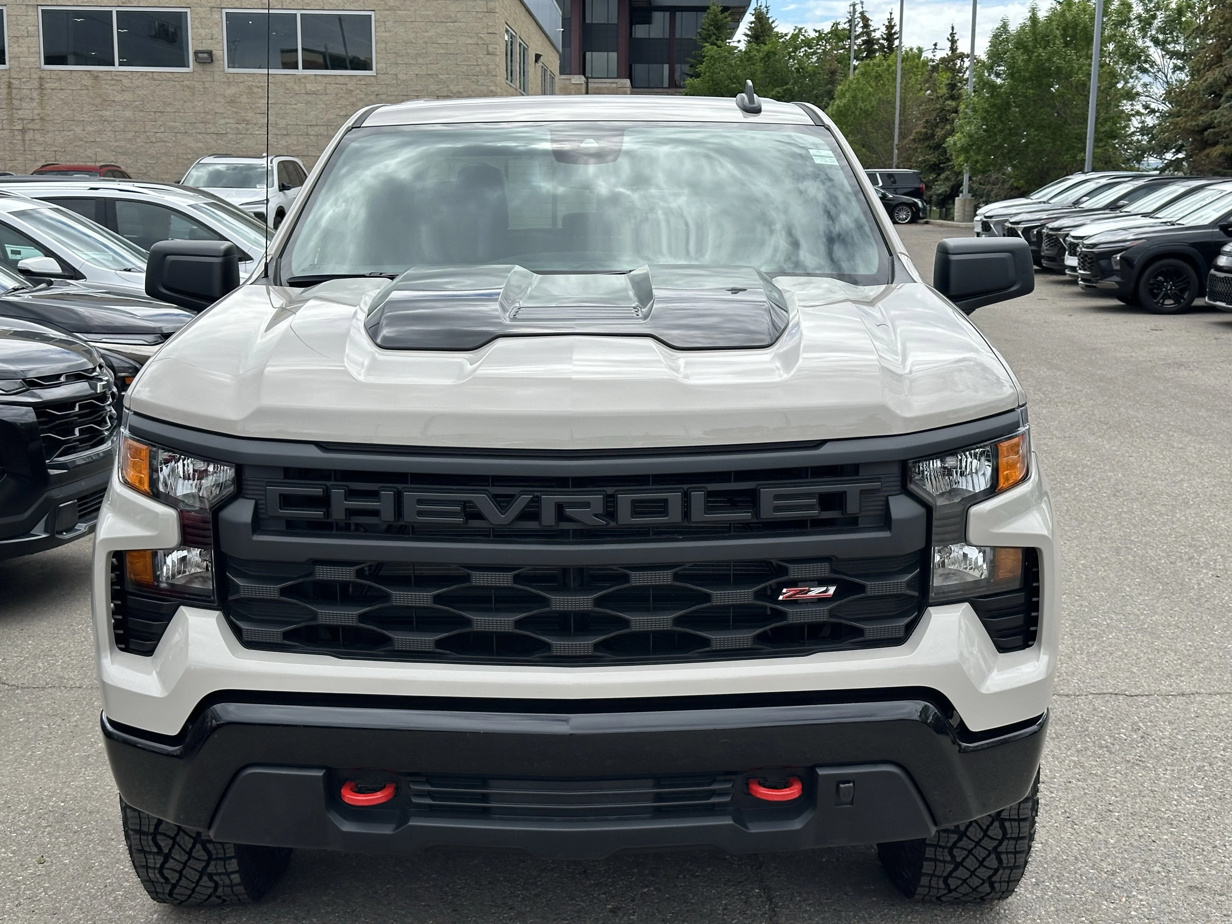 New 2026 White Sands Chevrolet Custom Trail Boss image 2