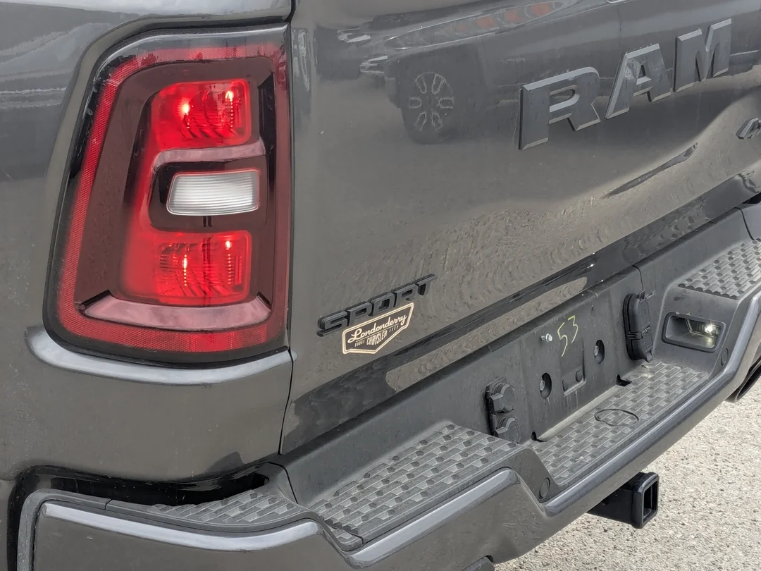 New 2026 Grey RAM Sport - - 4x4 - 420HP Turbo I6 - Adaptive Cruise Control - Park Assist & More! image 11