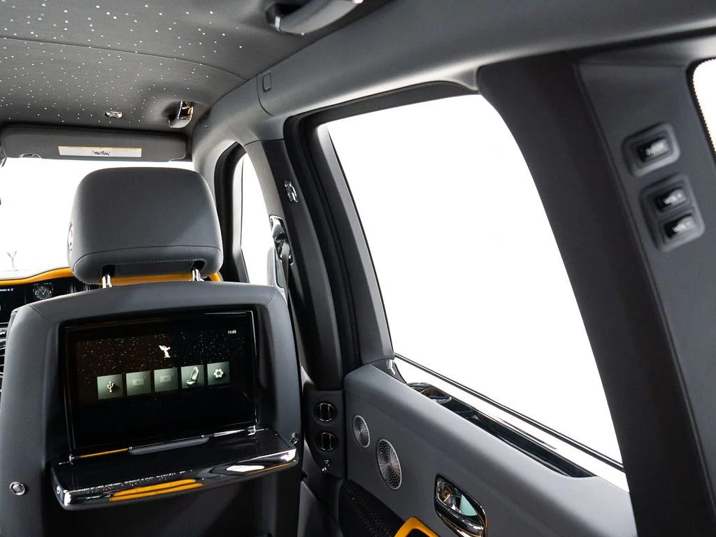 New 2027 Tempest Grey Rolls-Royce Black Badge image 32