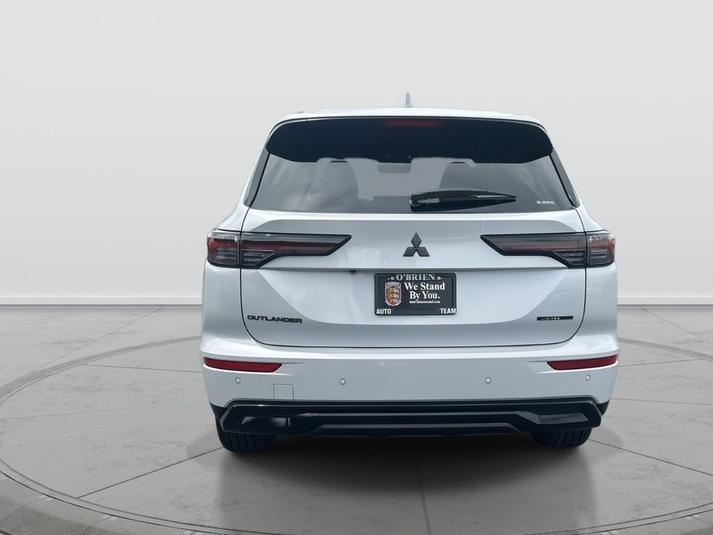 New 2026 WHT DIAMOND Mitsubishi LE image 11