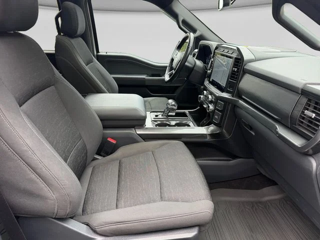 Used 2022 Oxford White Ford XLT image 16