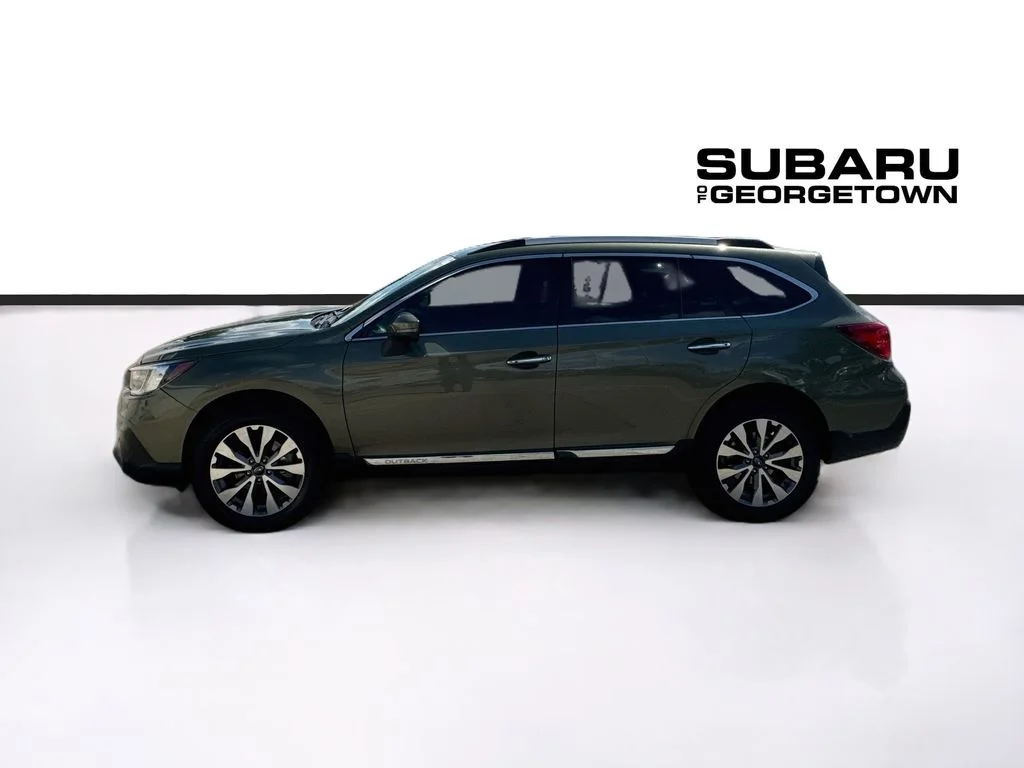 Used 2019 Green Subaru 2.5i image 4