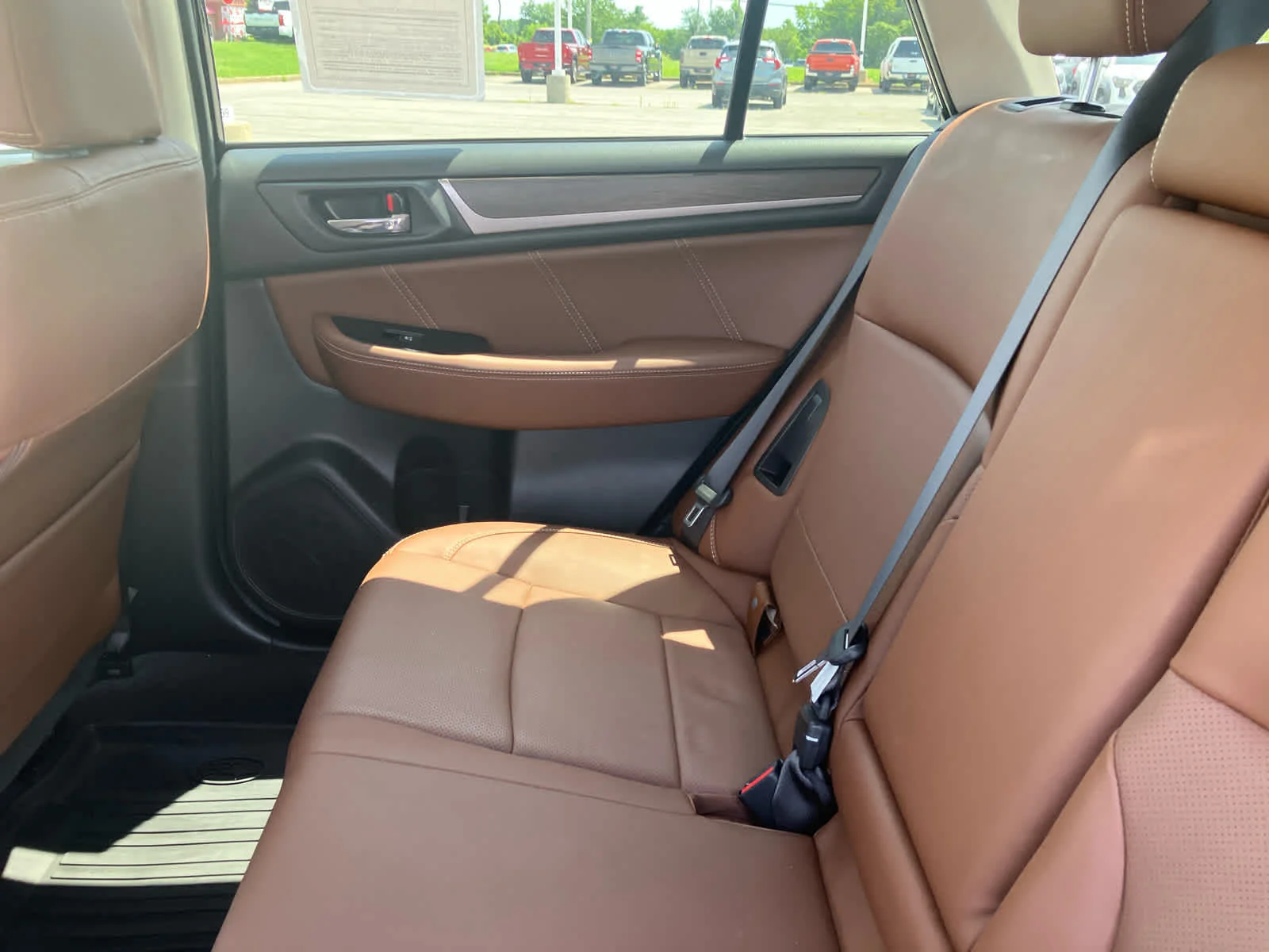 Used 2019 Crystal Black Silica Subaru Touring image 39