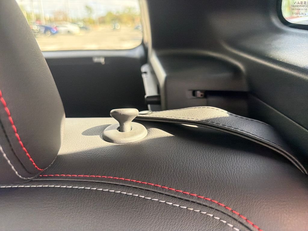 New 2026 Nissan Kicks SR 4D Sport Utility