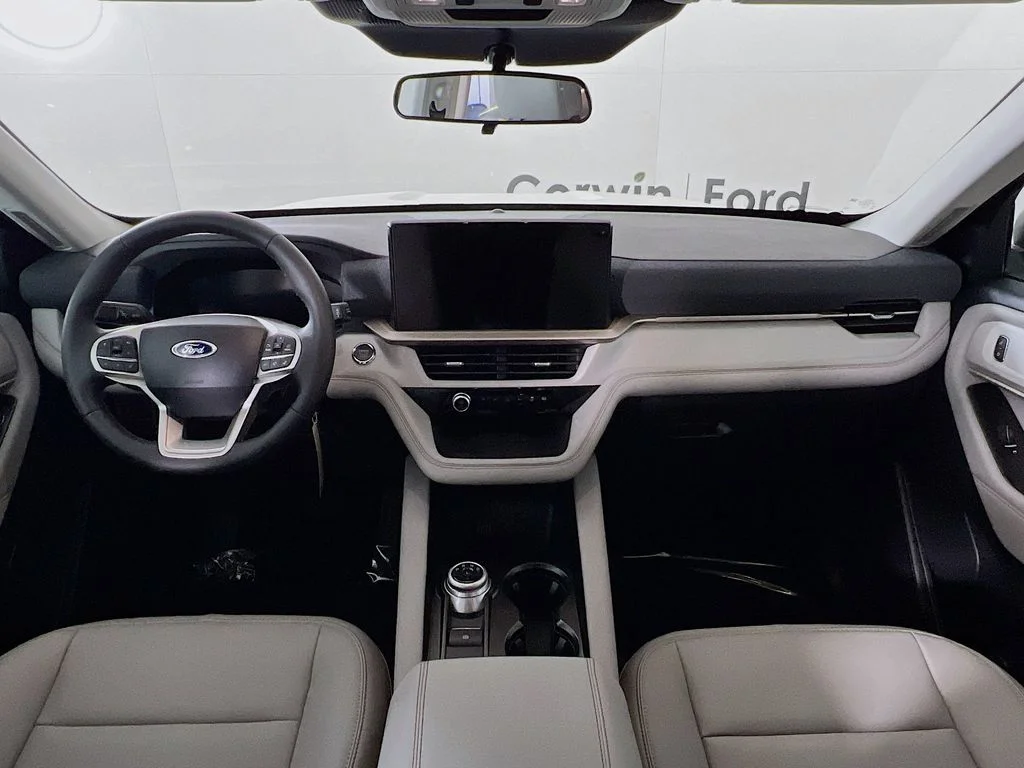 New 2026 Star White Metallic Tri-Coat Ford Active image 7