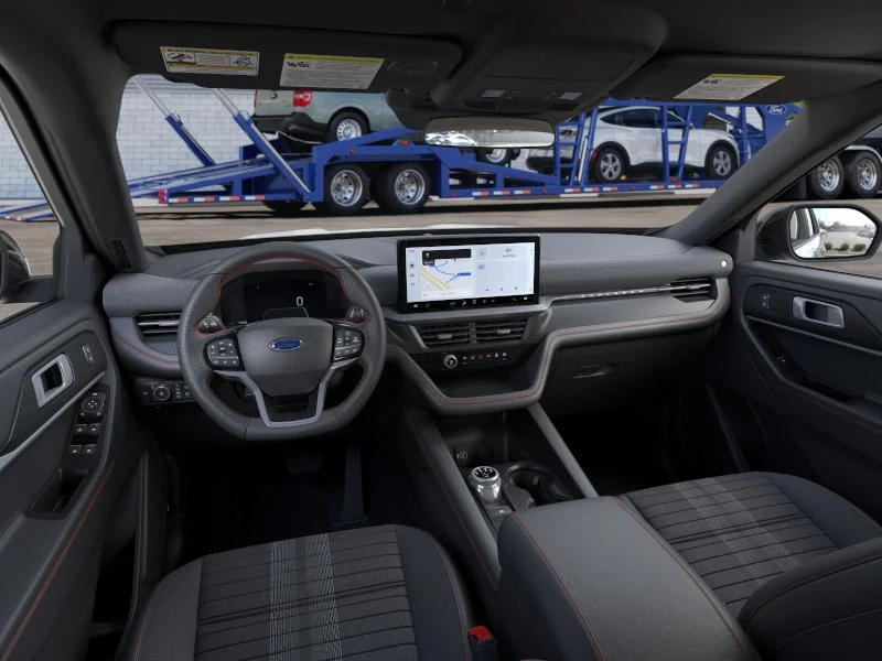 New 2026 Space White Metallic Ford ST-Line image 9