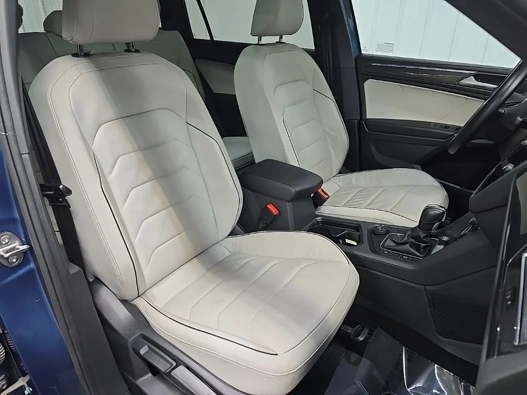 Used 2020 Blue Volkswagen 2.0T SEL Premium R-Line image 15
