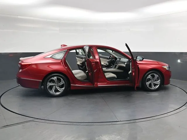 Used 2018 Red Honda EX-L 2.0T image 40