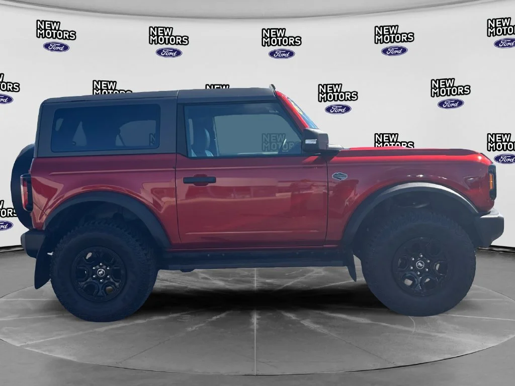 Used 2022 Chili Pepper Red Ford Wildtrak image 7