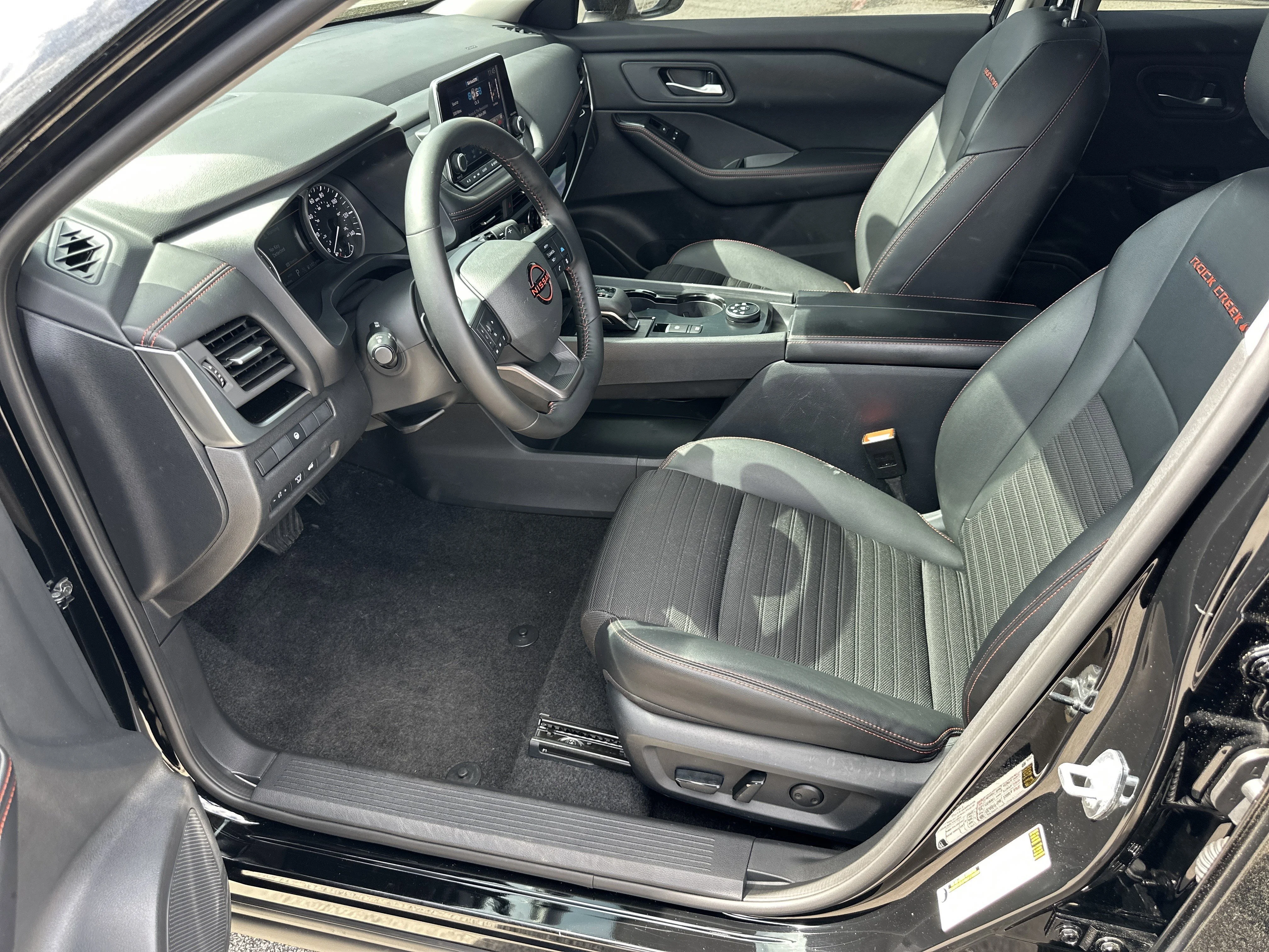2025 Nissan Rogue Rock Creek - Photo 9