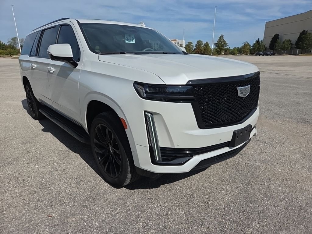 Used 2021 Crystal White Cadillac Sport Platinum image 7