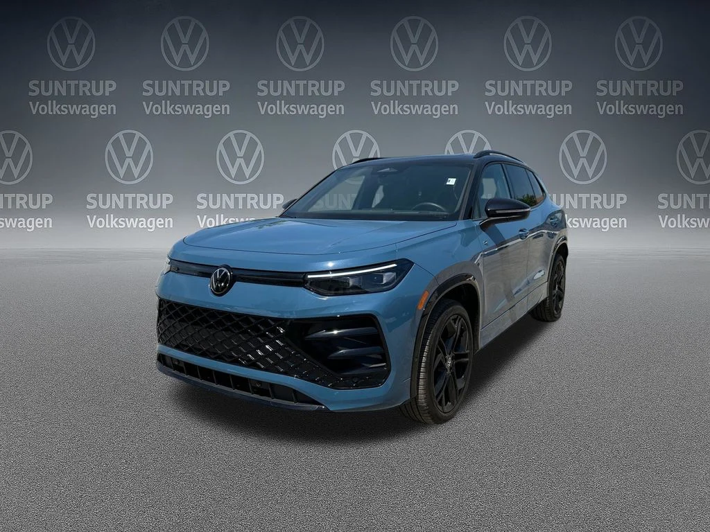 Used 2025 Blue Volkswagen 2.0T SE R-Line Black image 34
