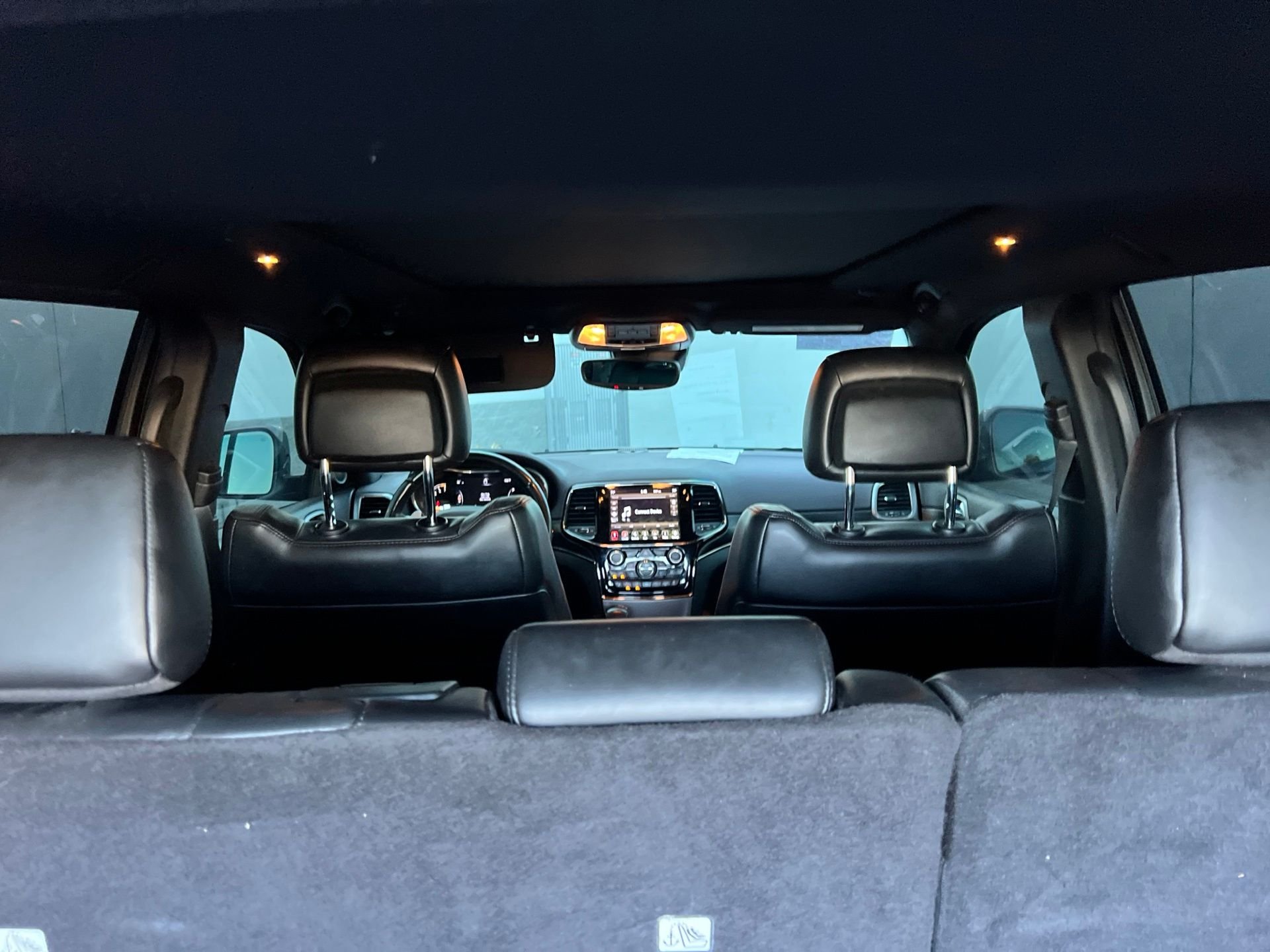 Used 2019 Blue Jeep Limited image 15