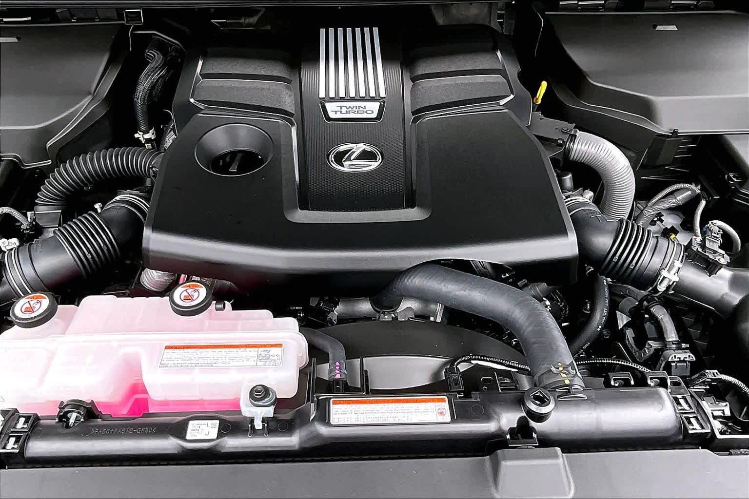 2026 Lexus LX 600 Luxury - Photo 18