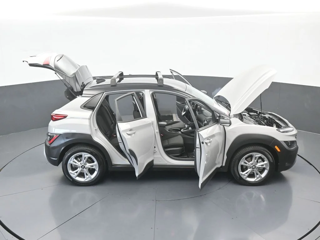 Used 2023 Cyber Silver w/Black Roof Hyundai SEL image 63