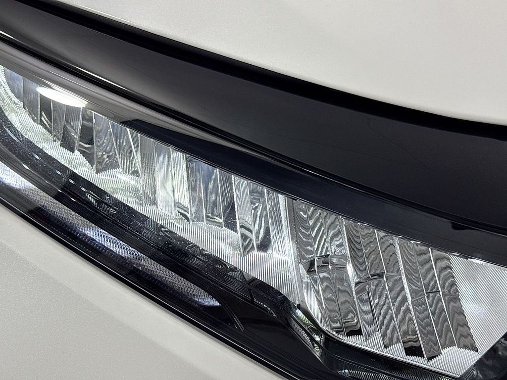 New 2026 Platinum White Pearl Honda EX-L image 11