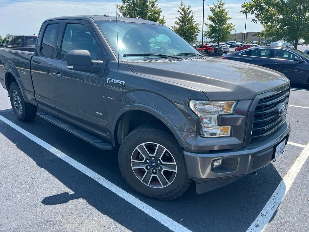 Used 2017 Ford F-150 XLT with VIN 1FTEX1EPXHKC05113 for sale in Kansas City