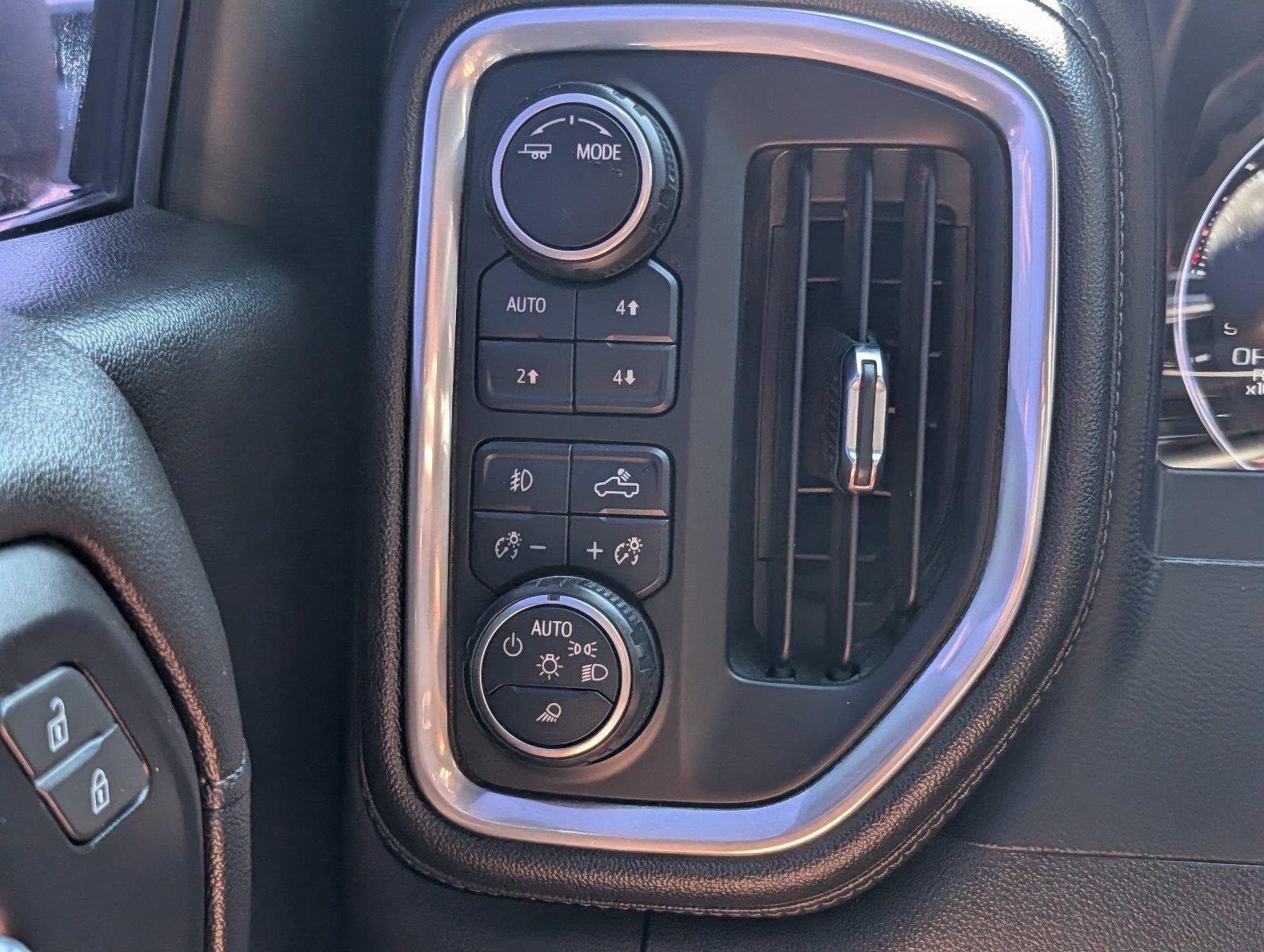 2021 Chevrolet Silverado 1500 RST - Photo 28