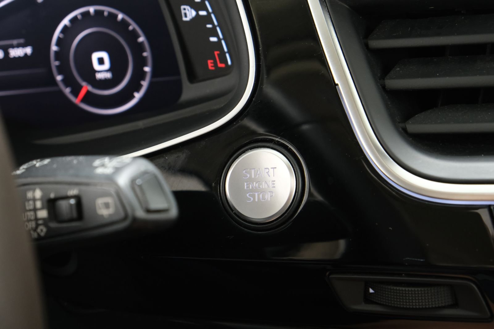 Used 2019 Glacier White Metallic Audi 55 Premium Plus image 15