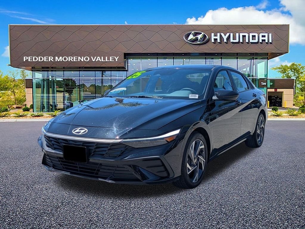2025 Hyundai Elantra SEL - Photo 7