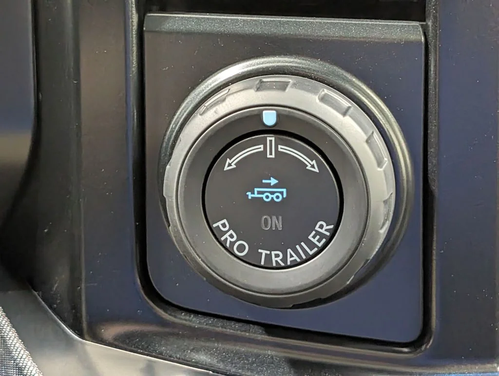 New 2026 Agate Black Metallic Ford F-250® Platinum® image 7