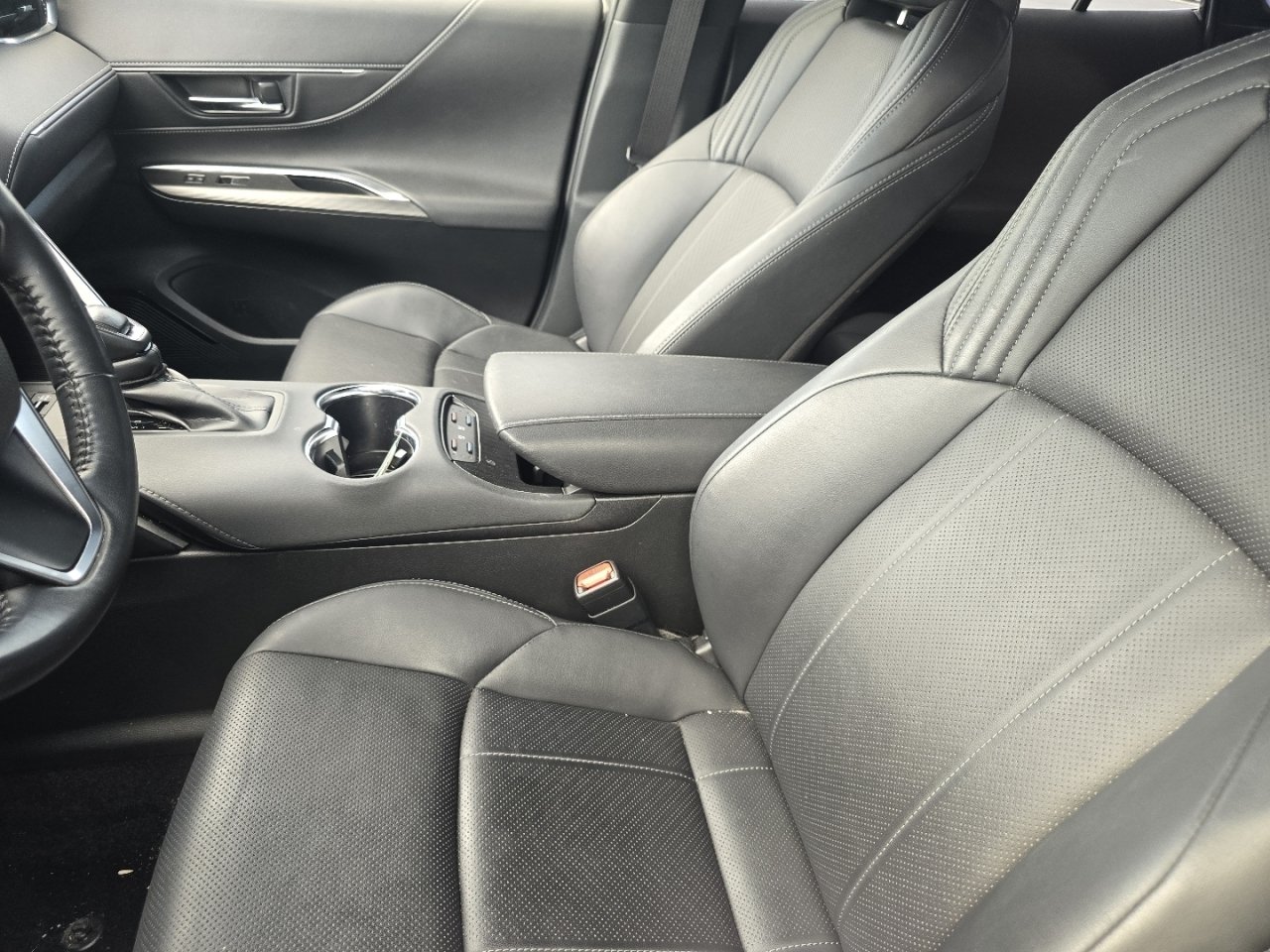 Used 2021 White Toyota Limited image 19