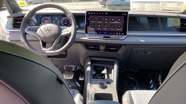 New 2026 White/off-white Volkswagen 2.0T SE R-Line Black image 9