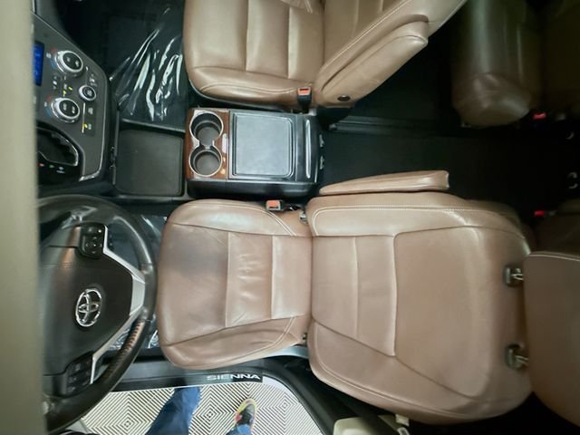 Used 2019 White Toyota Limited Premium image 22