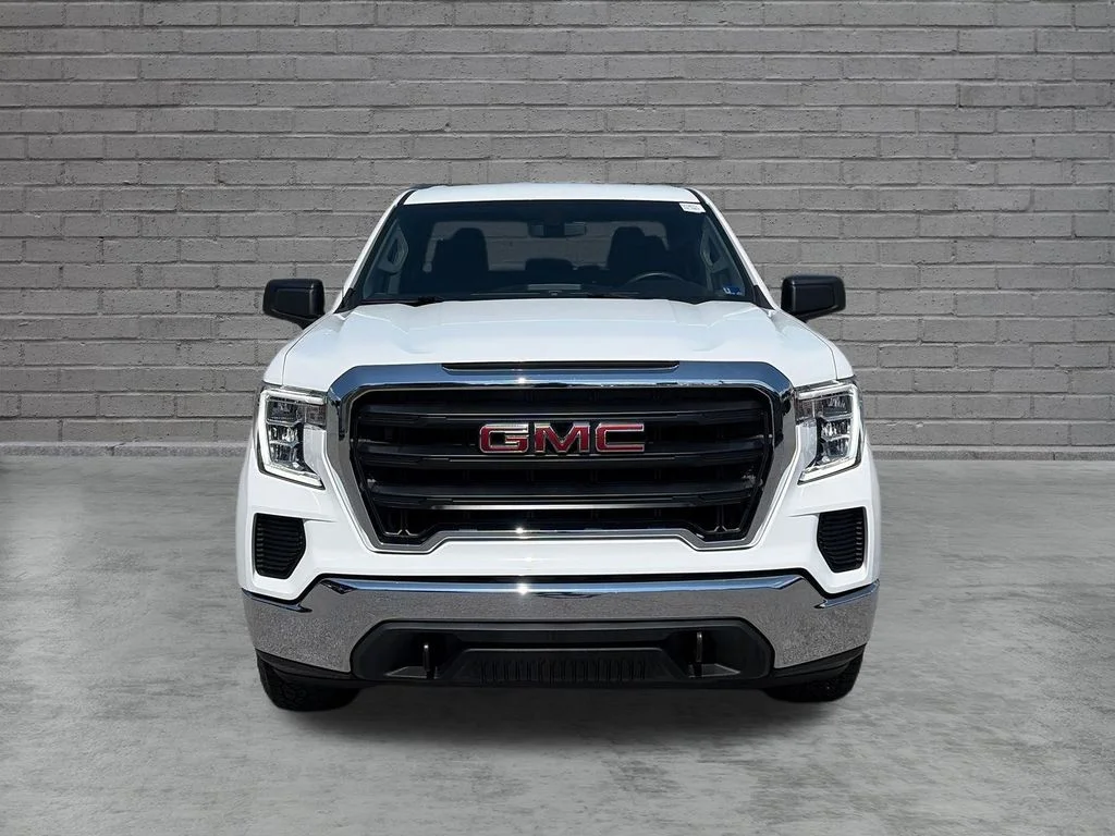 Used 2021 Summit White GMC Base image 9