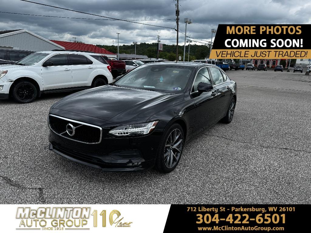 2018 Volvo S90 T6 Momentum AWD's photo