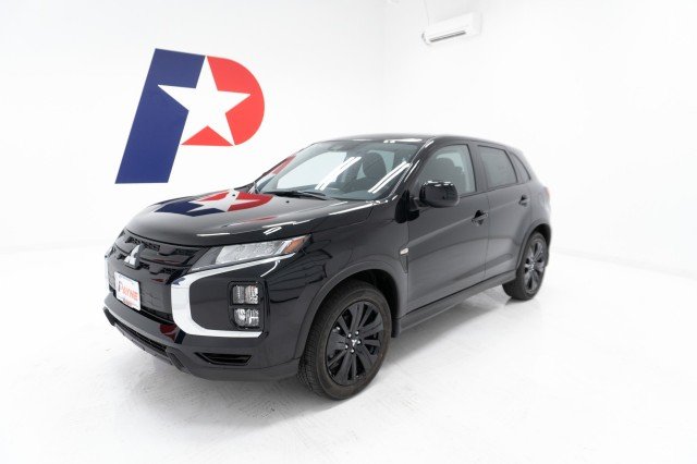 New 2027 Labrador Black Pearl Mitsubishi 2.0 LE 2WD image 1