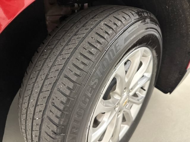 Used 2020 CAJUN RED TINTCOAT Chevrolet LT image 32