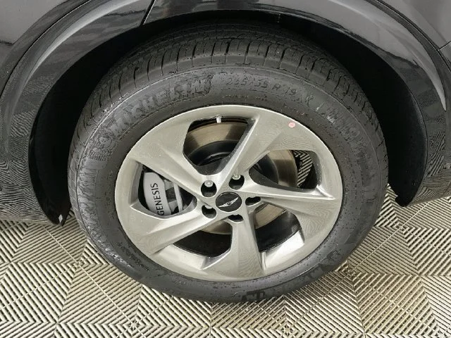 New 2027 Genesis GV70 2.5T