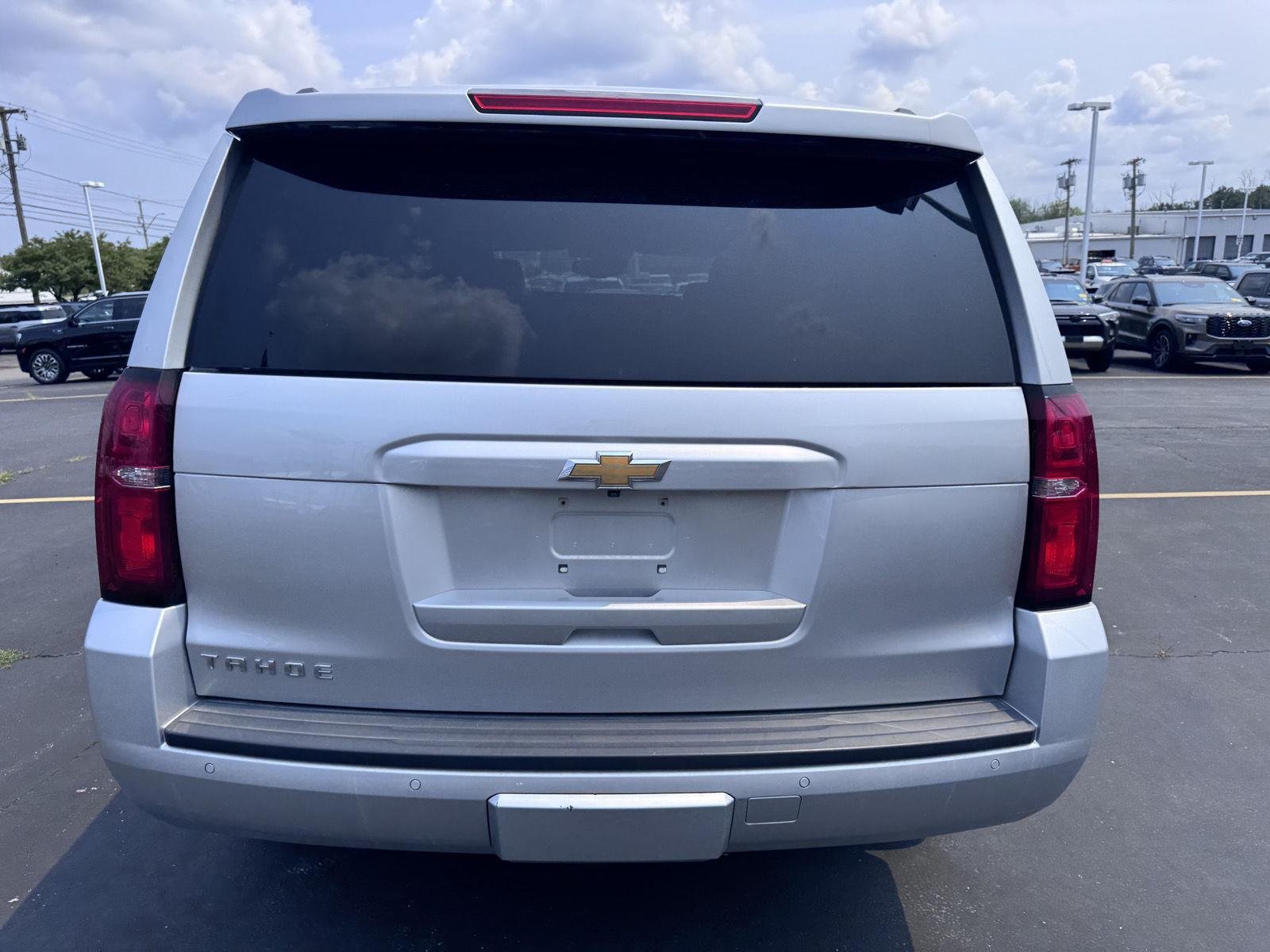 Used 2020 Silver Ice Metallic Chevrolet LT image 5