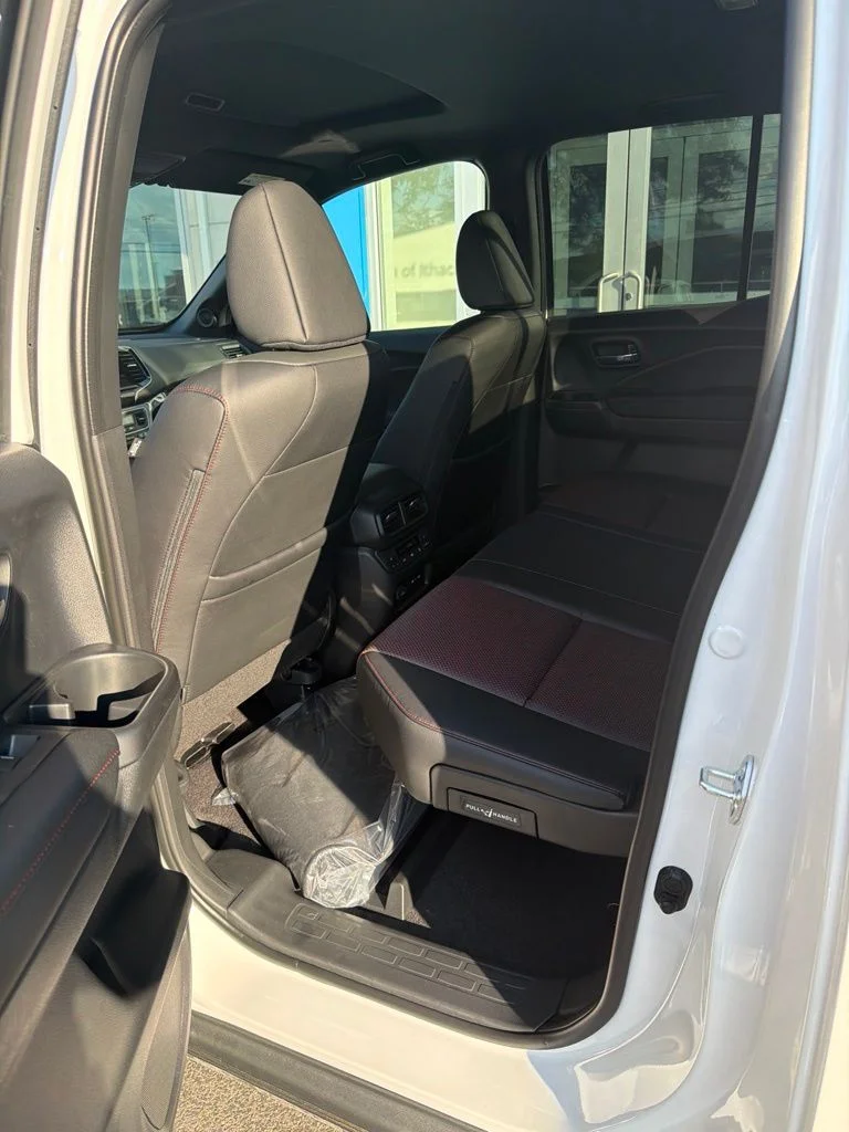 2026 Honda Ridgeline Black Edition - Photo 10