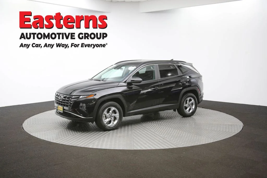 Used 2022 Black Hyundai SEL image 57