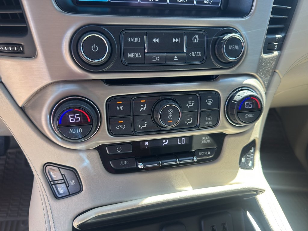 Used 2018 Onyx Black GMC Denali image 23