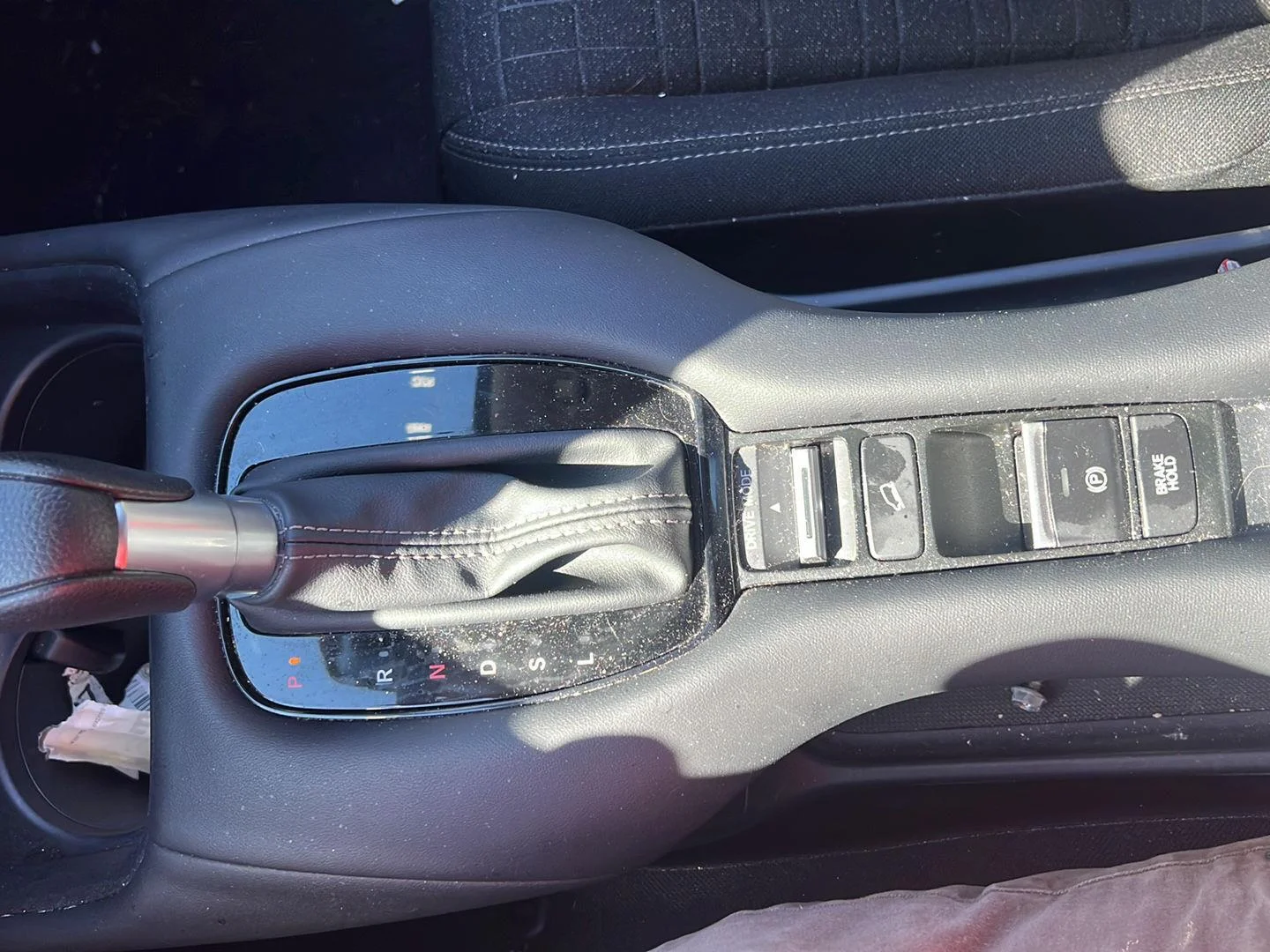 Used 2024 Modern Steel Metallic Honda LX image 4