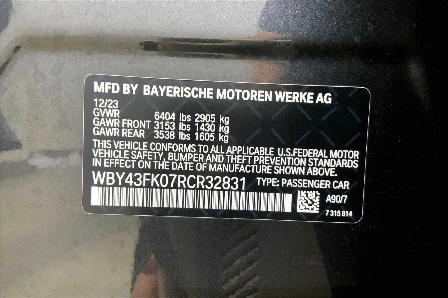 Certified Used 2024 Dark Graphite Metallic BMW M60 image 36
