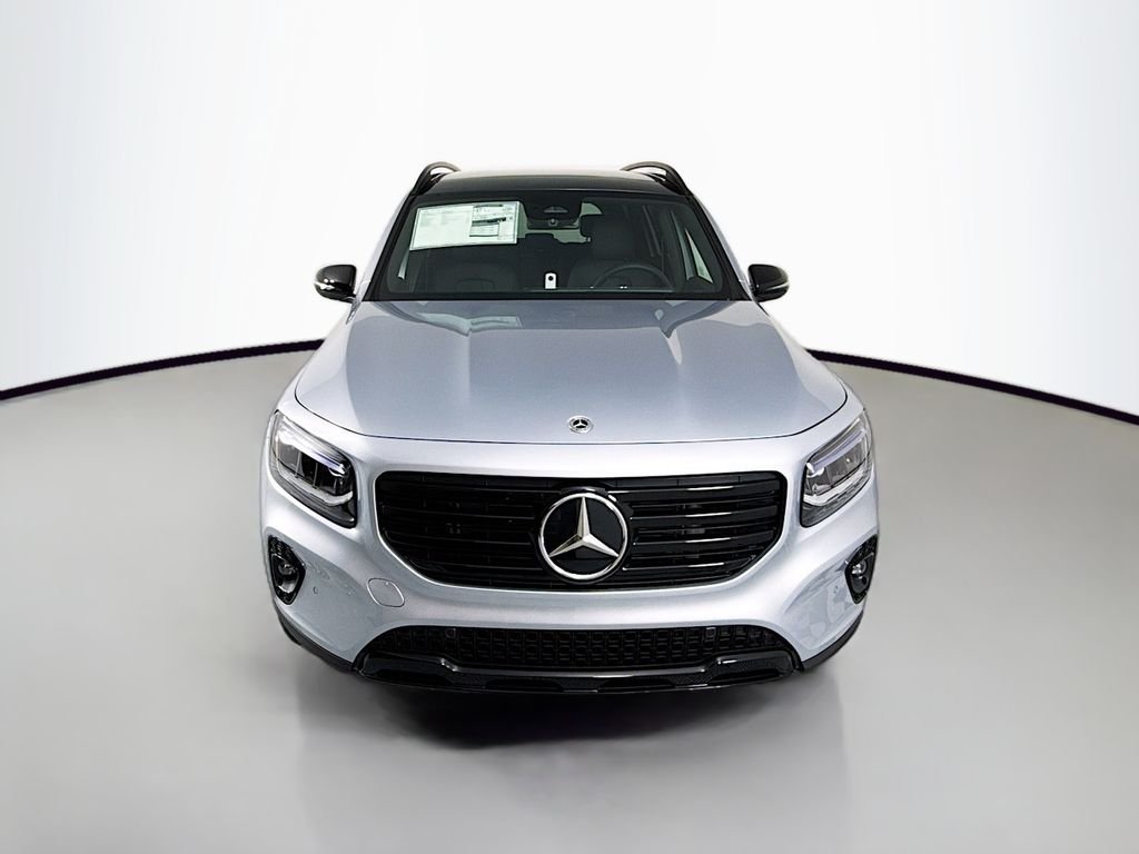 Used 2025 Silver Mercedes-Benz GLB 250 image 6