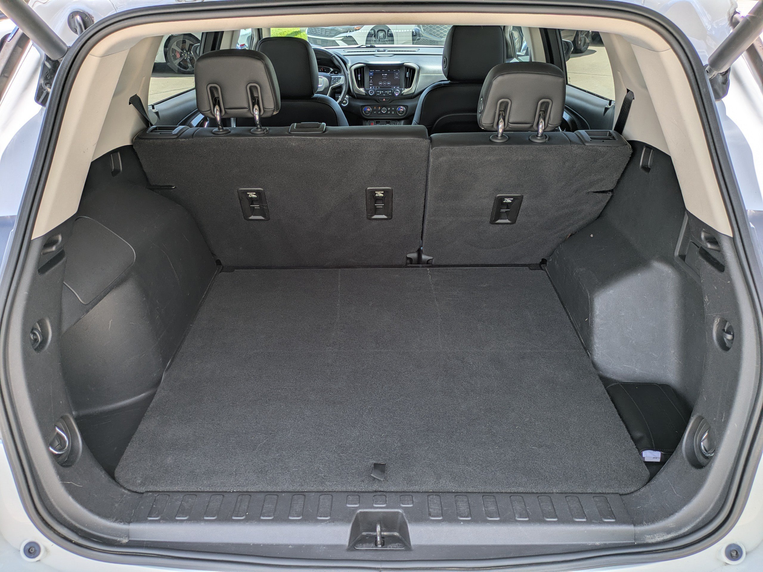 Used 2018 Summit White GMC DENALI image 11