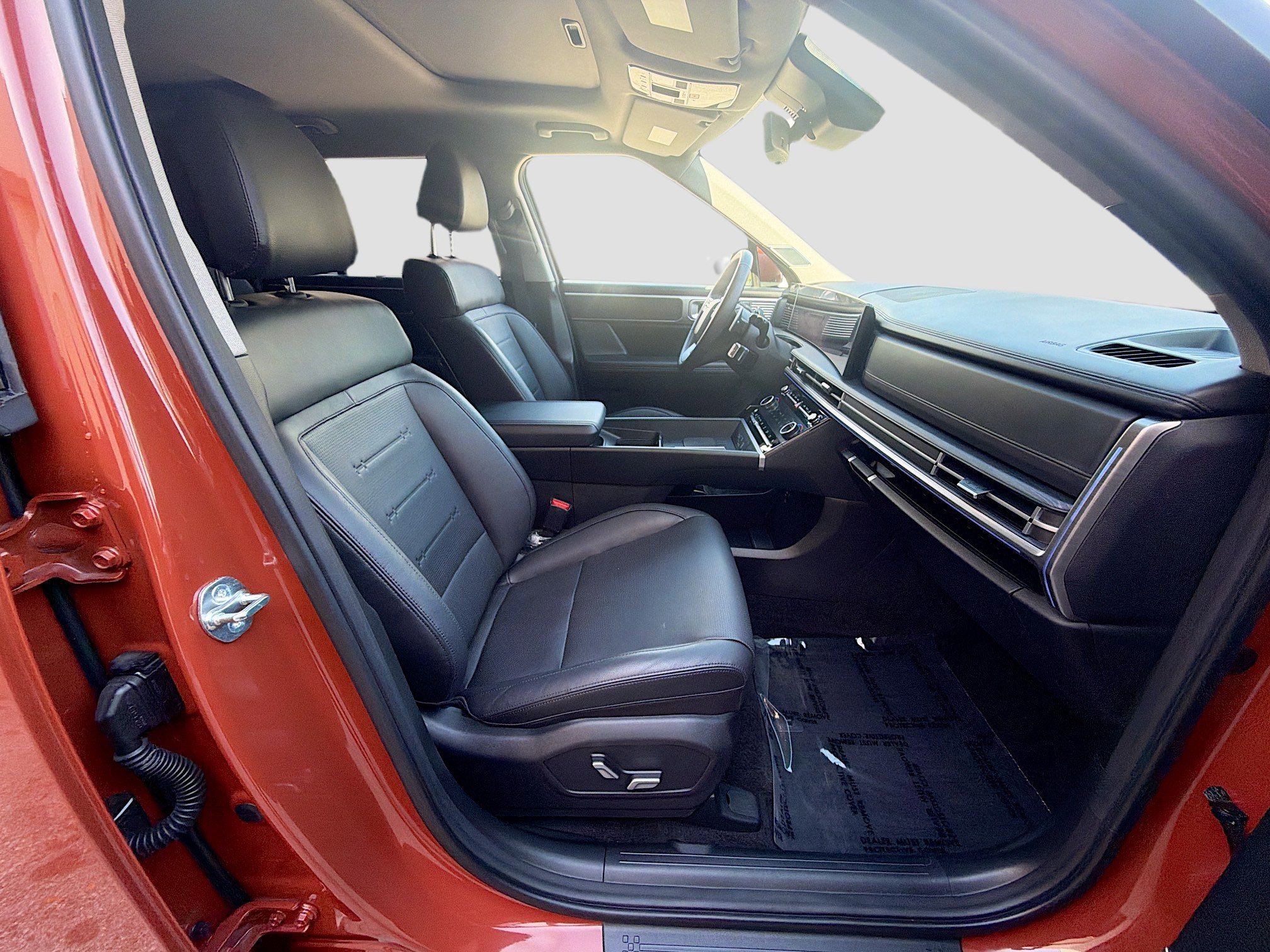 2025 Hyundai Santa Fe Limited - Photo 31